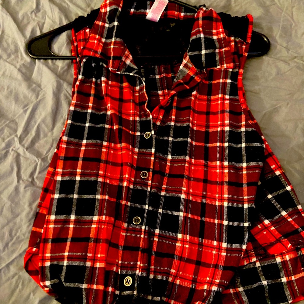 Lace checkered top